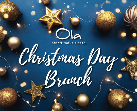 Ola Bistro Christmas brunch with blue and gold christmas background| Condado Vanderbilt Hotel