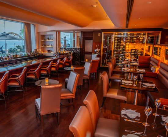 /images/content/dine/overview/550x450/marabar-condado-vanderbilt.jpg?05005008887431965