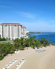 Condado Vanderbilt aerial view